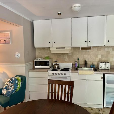 Westhampton Seabreeze Motel Esterno foto
